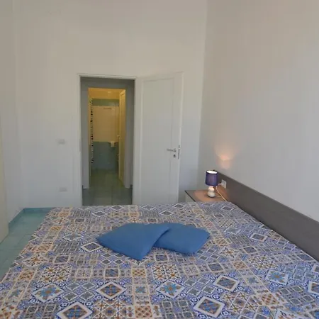 Bilocale A 50 Mt Dal Mare - Cod. 101 Nyaraló *